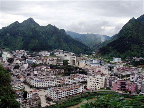 巴马县城