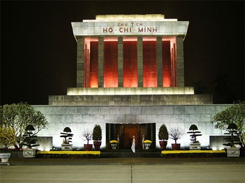 胡志明陵