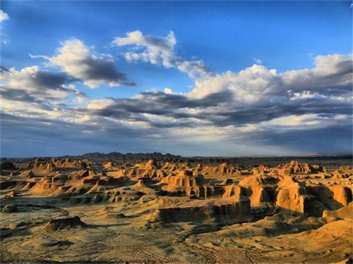 世界魔鬼城景区01