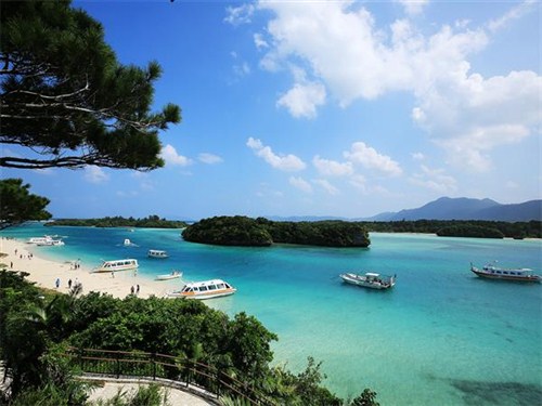 川平湾