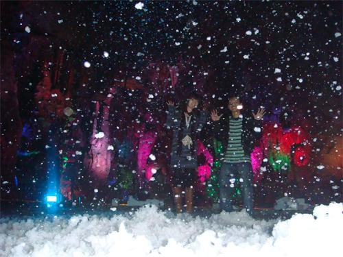飘雪溶洞