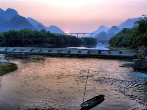 阳山渔水