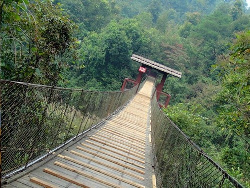 鹰扬关
