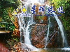 牛仔谷漂流