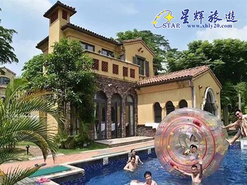 别墅游泳池