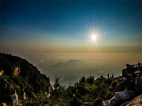 泰山日出