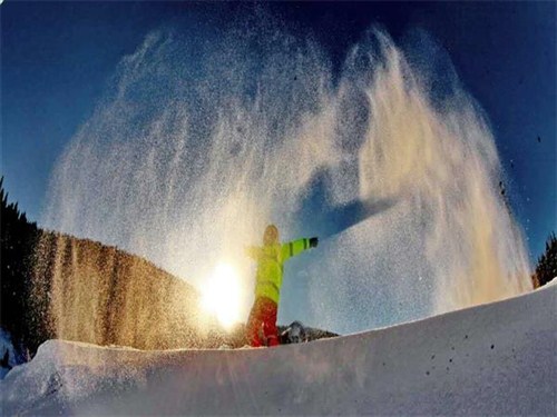 大雪谷