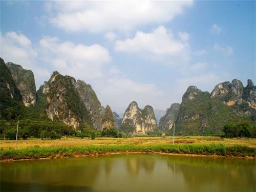英西峰林
