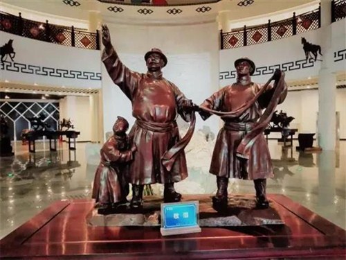 蒙亮民族风情园