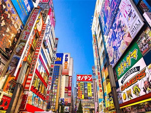 秋叶原动漫街