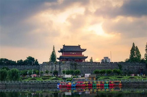 荆州古城